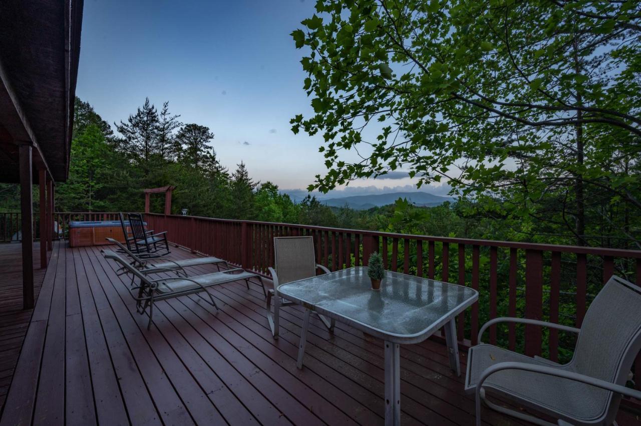 Private Mountain Cabin, Hot Tub Escape In The Smokies, With The View Севьервилл Экстерьер фото